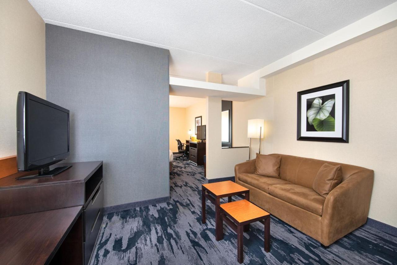 Fairfield Inn & Suites By Marriott Toronto Mississauga Exteriör bild