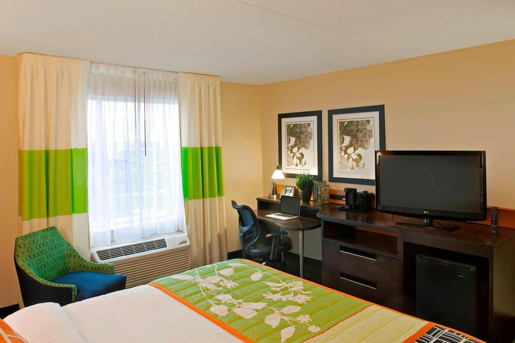 Fairfield Inn & Suites By Marriott Toronto Mississauga Exteriör bild